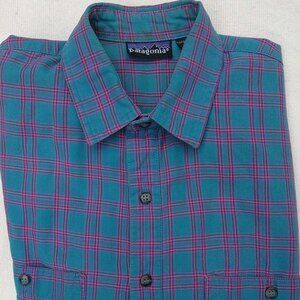 Patagonia Men's Button Down Long Sleeve Shirt Blue And Pink Plaid Small S Great